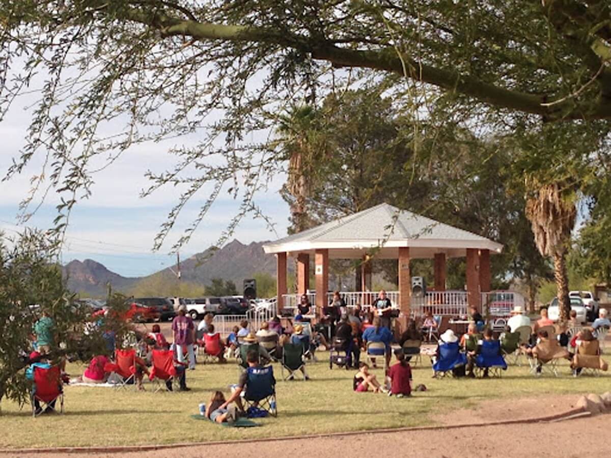 Concerts in the Park – Featuring JJA & The All-Stars – Superstition Shadows Park